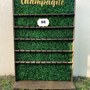 Boxwood Champagne Wall – Rental Service