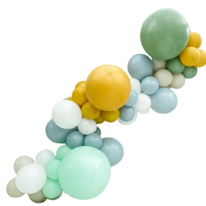 Little Cub Balloon Garland – DIY KiT