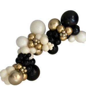 When the clock strikes 12 Balloon Garland – DIY KiT
